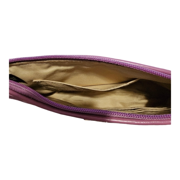 COACH ASHLEY Signature Wristlet/Clutch Lavendar - Picture 5 of 9